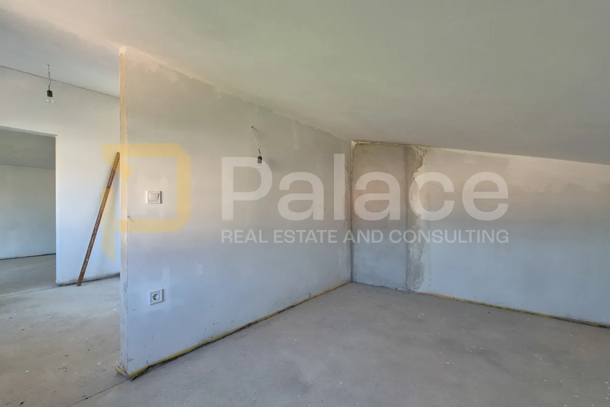 sunčani trosobni stan s otvorenim pogledom, 60 m2, pula, istra - slika 2