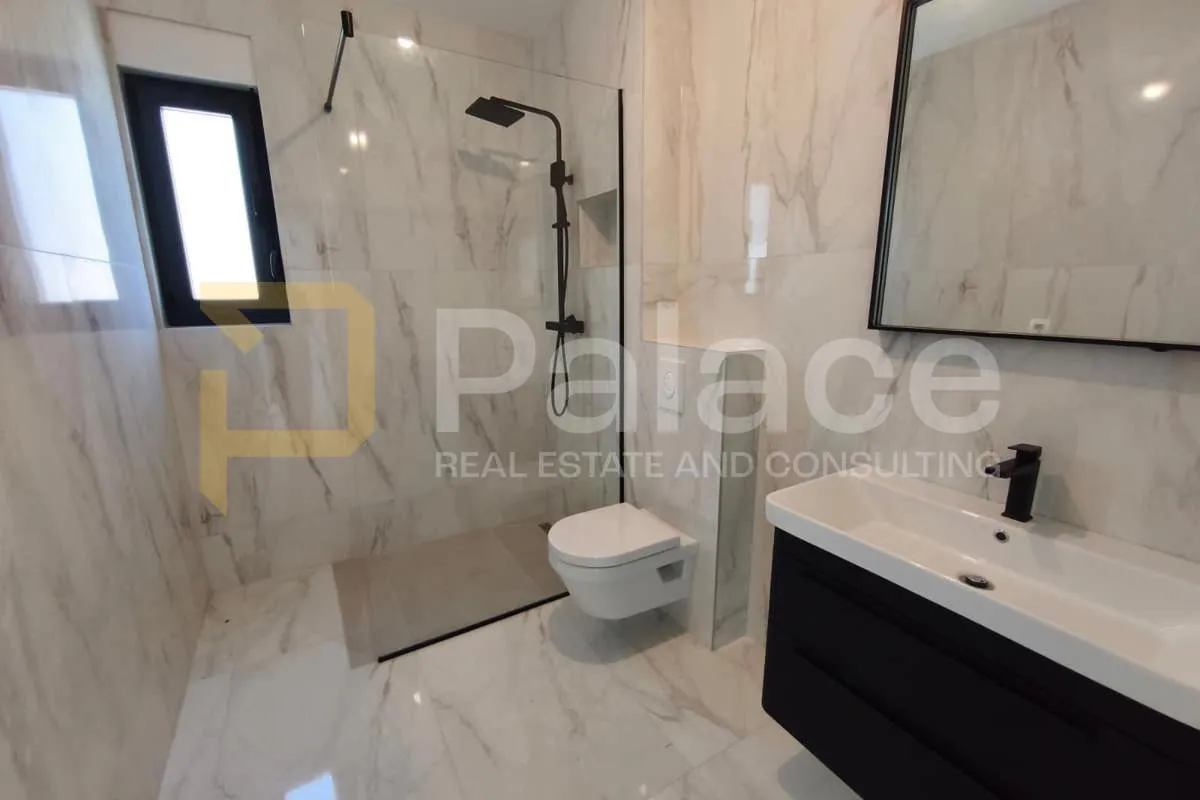 penthouse s pogledom na more - okrug gornji - slika 8