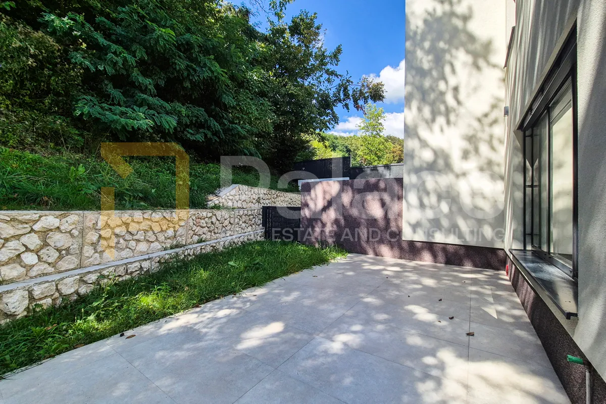 luksuzan dvoetažni stan u prirodi s vrtom, terasom i garažom - gračani - slika 16