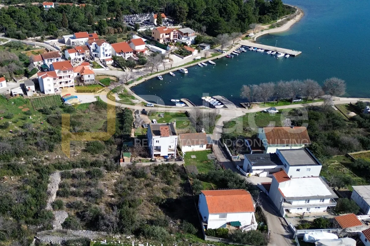 građevinsko zemljište u obalnom mjestu raslina kod šibenika, 688 m2 - slika 4
