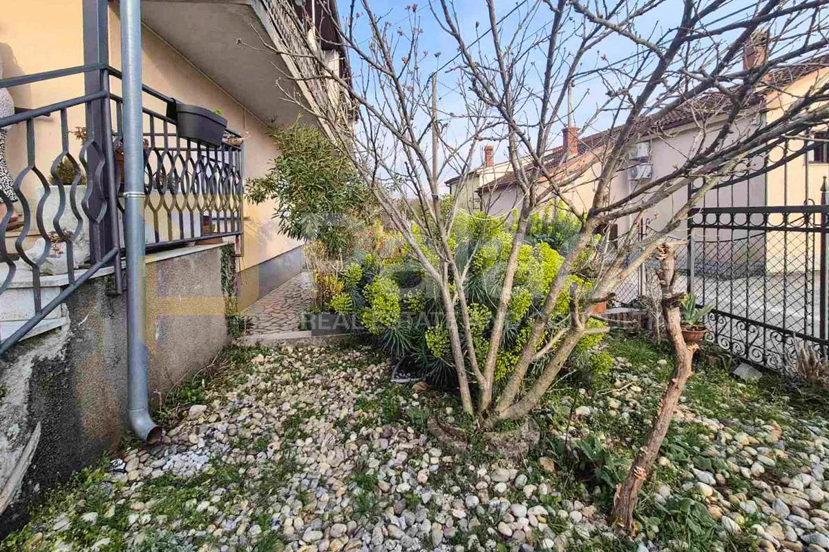 matulji – kuća 113 m² s velikim dvorištem 666 m² i garažom - slika 15