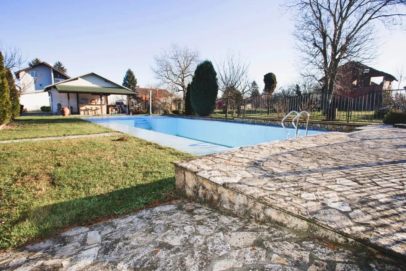 prodaja kuće s bazenom vukovar - slika 9