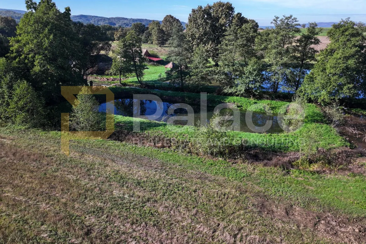 bajkovito imanje s vodenim mlinom i ribnjacima - slika 7