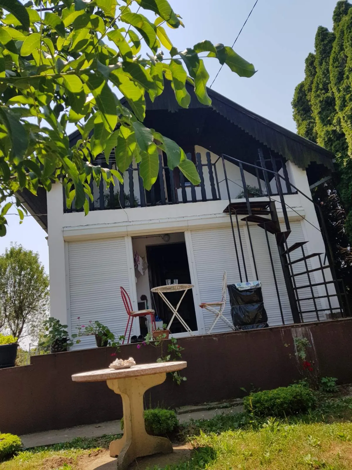 prodaja vikendice s vinogradom dalj planina - slika 11