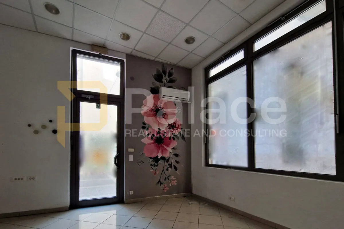 idealan poslovni prostor u srcu rijeke s izlogom, 29,65m2 - slika 2