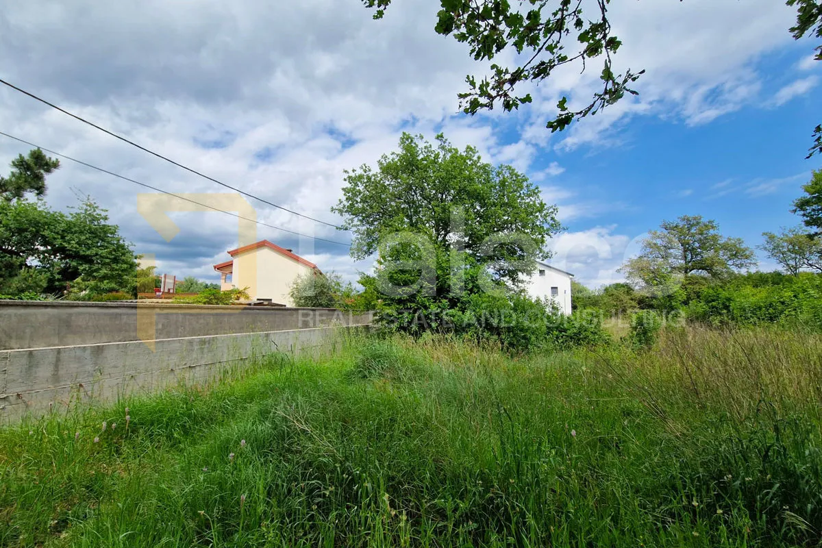 veliko zemljište s pristupom na otoku krku – rasopasno, 3.228 m² - slika 6