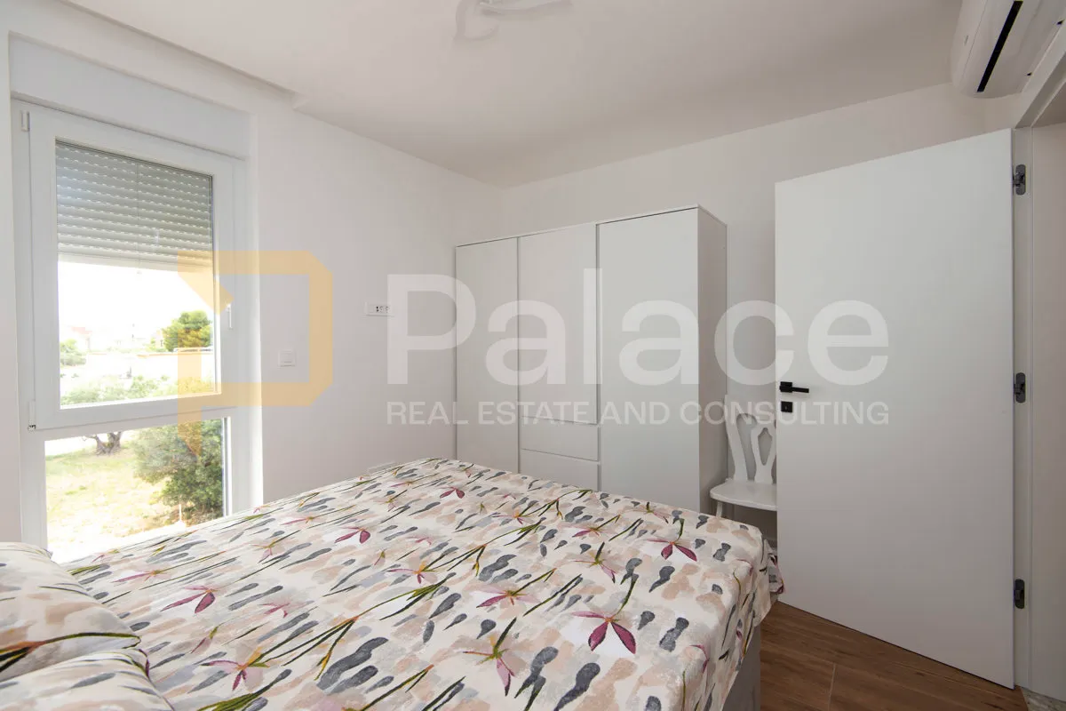 najam dvoetažnog stana 72m2 - brodarica - slika 11