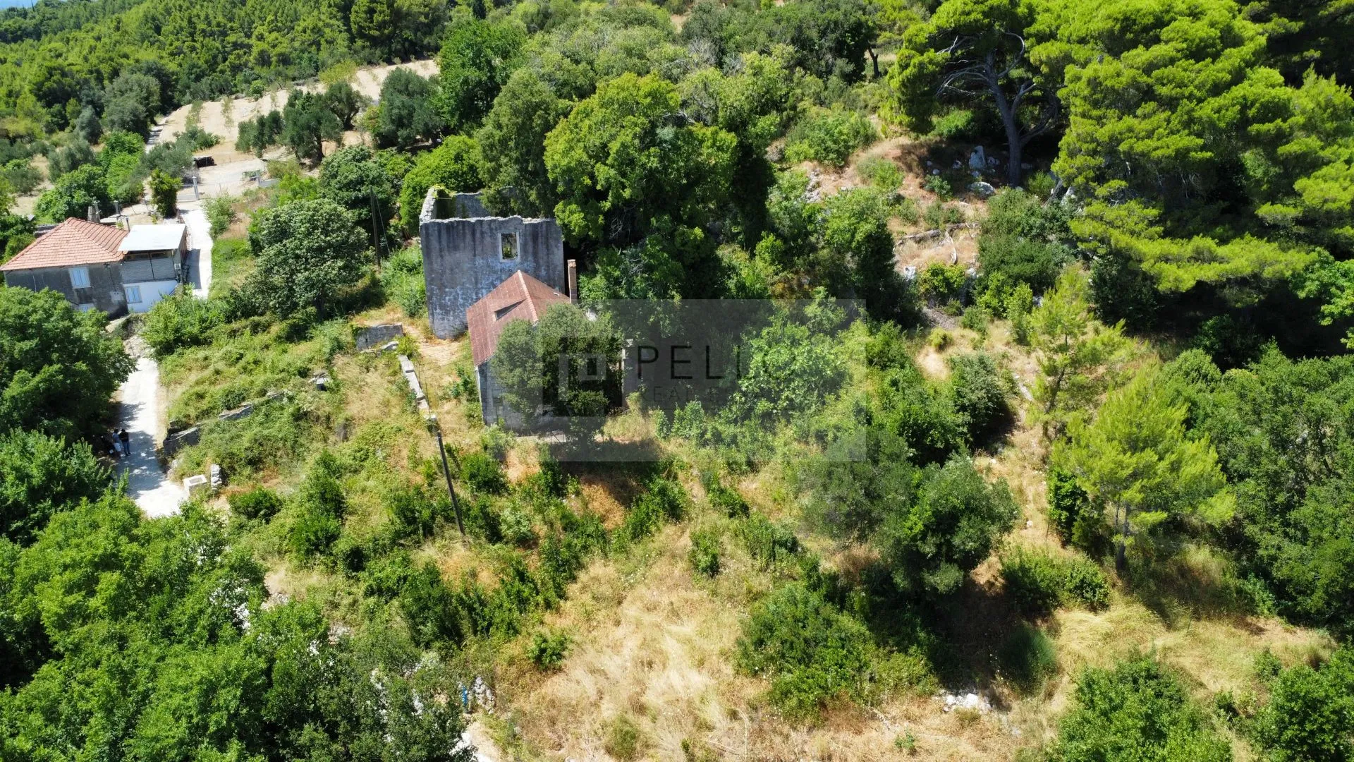 kapetansko imanje u orebiću(građevinsko zemljište + 2 kuće) - slika 8