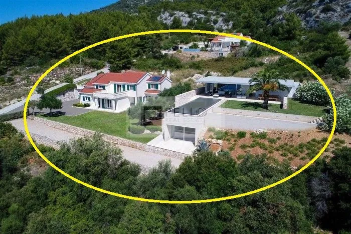 Luksuzna villa s bazenom i pogledom na more - Orebić