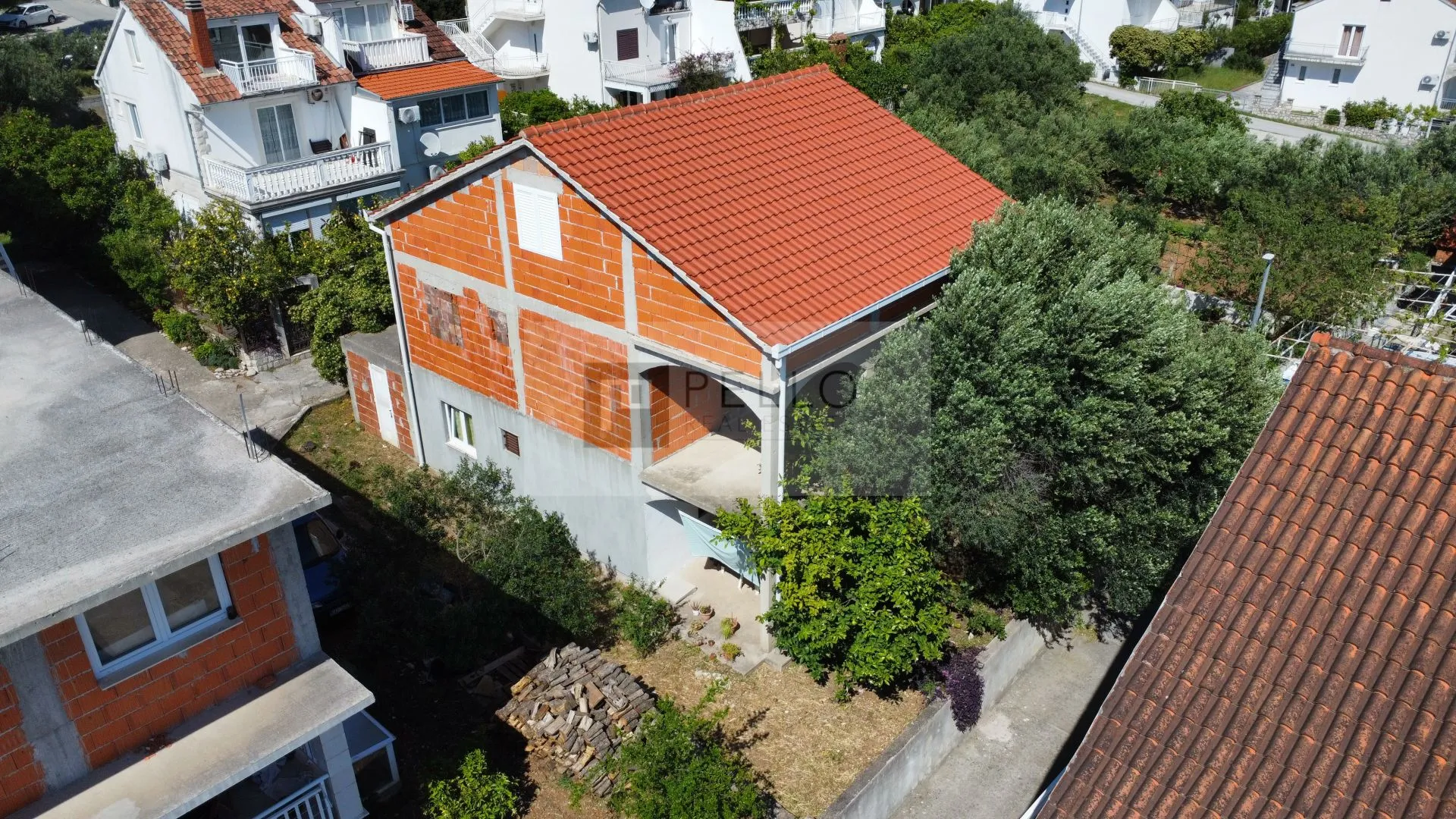 orebić kuća 235 m2 -500 m od mora - 3 etaže - slika 29