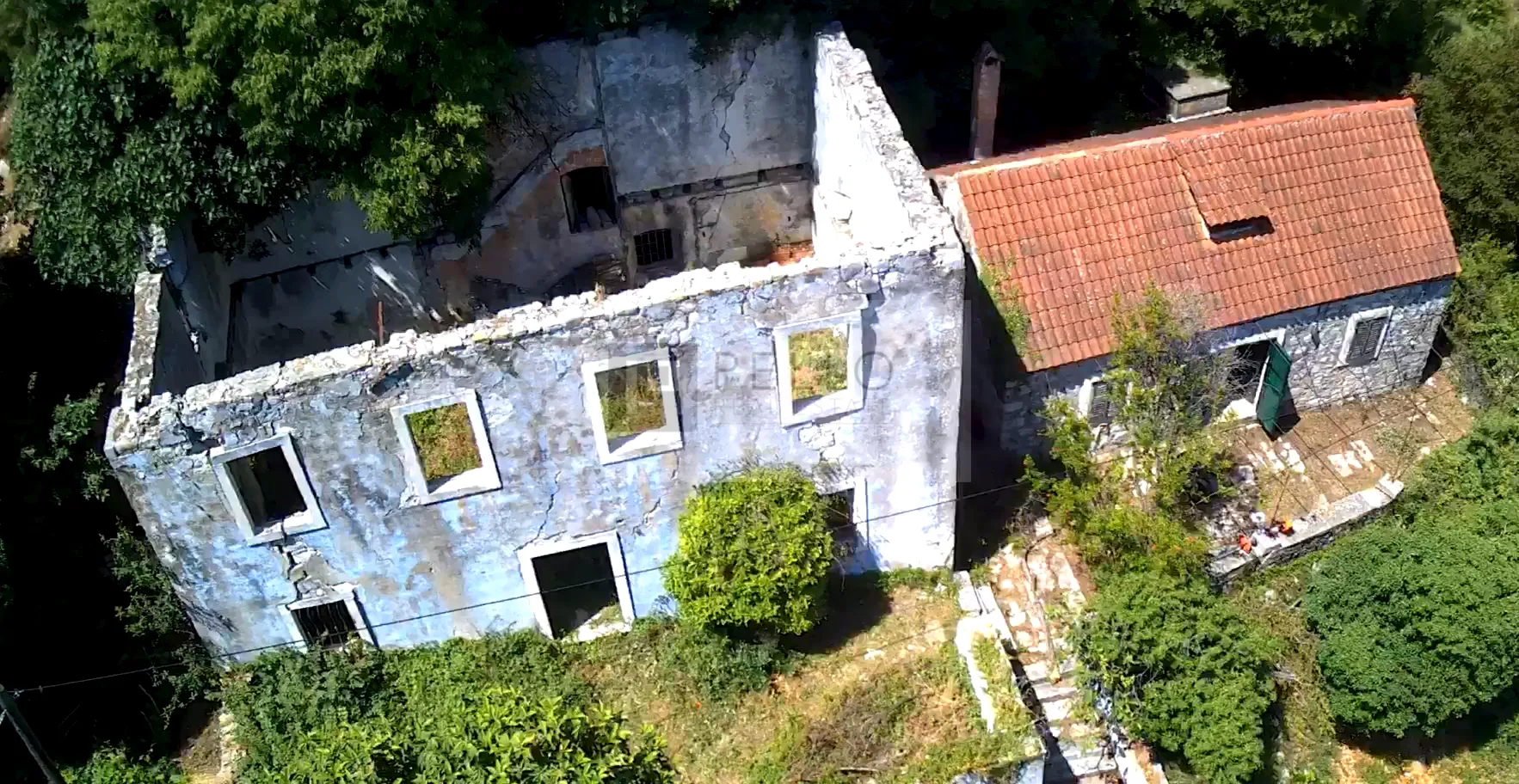 kapetansko imanje u orebiću(građevinsko zemljište + 2 kuće) - slika 15
