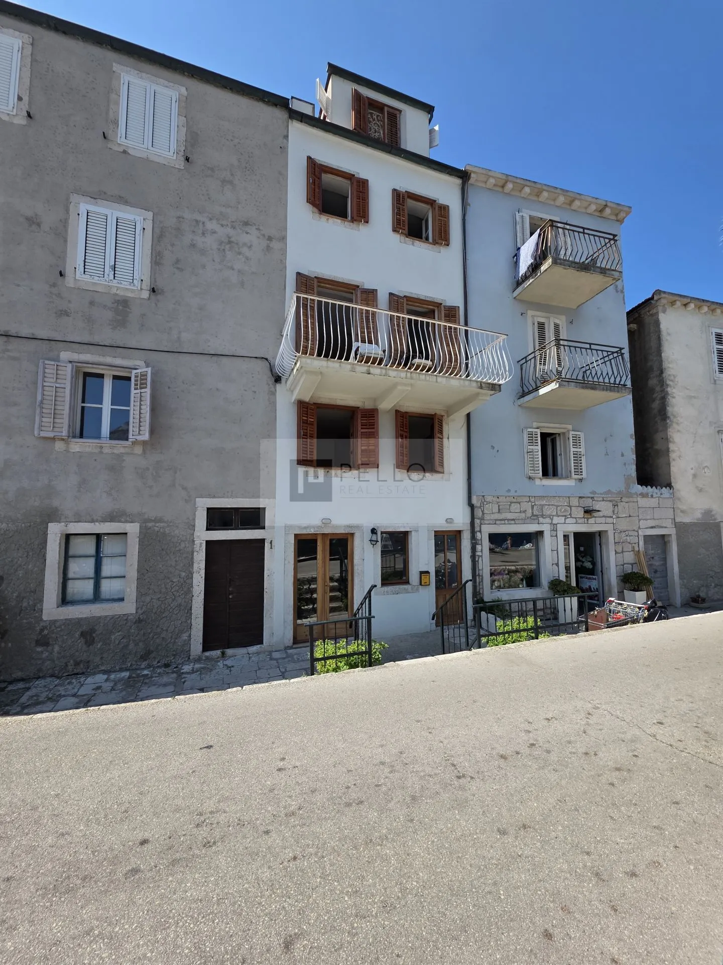 autentična kamena kuća stara 250 godina – potpuno renovirana, prvi red do mora, centar korčule - slika 59