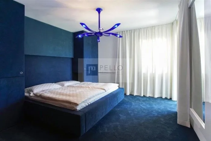 luksuzna villa s bazenom i pogledom na more - slika 20
