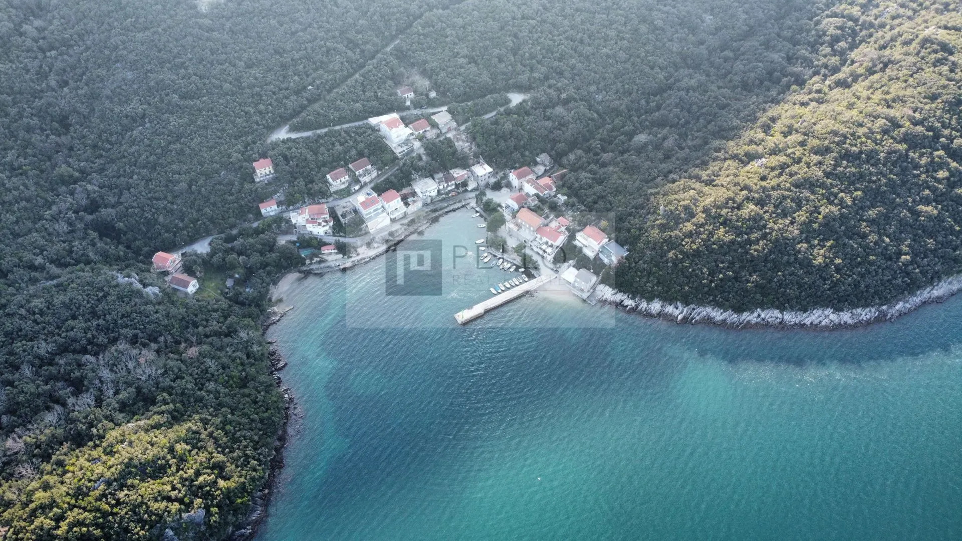 ekskluzivno obalno zemljište u prvom redu do mora – uvala crkvice, pelješac - slika 5