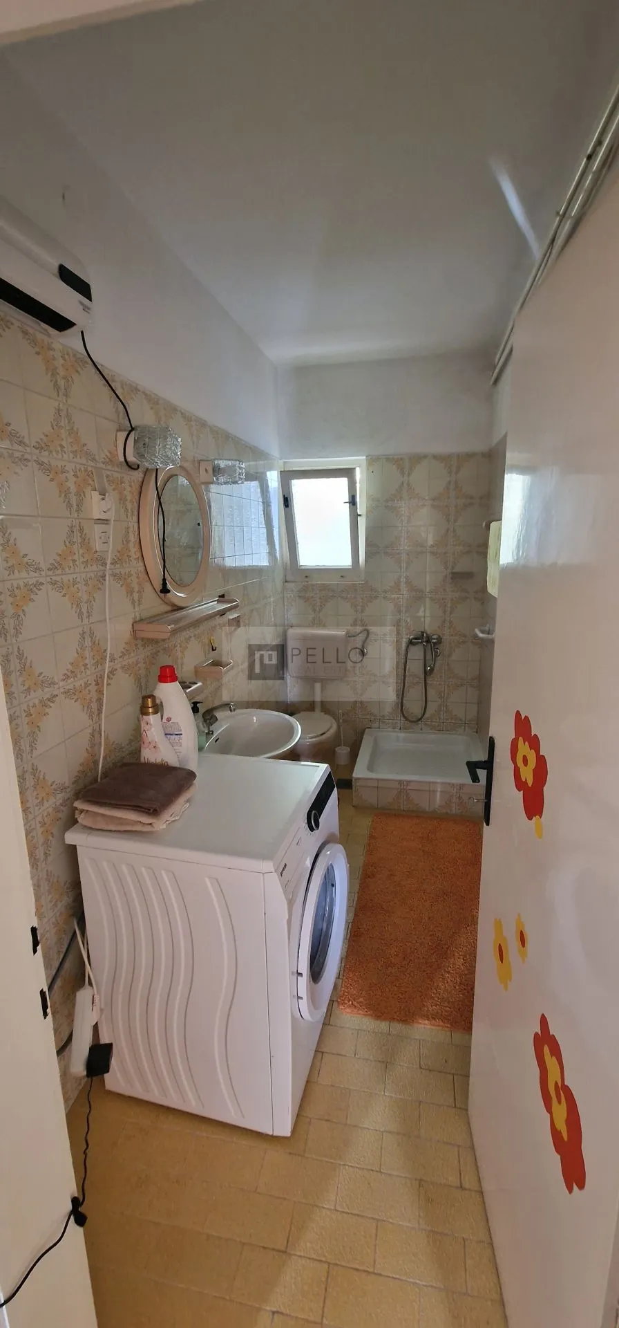 trosobni stan 156,69 m² s pogledom na more – orebić(samo 3min hoda od mora) - slika 26