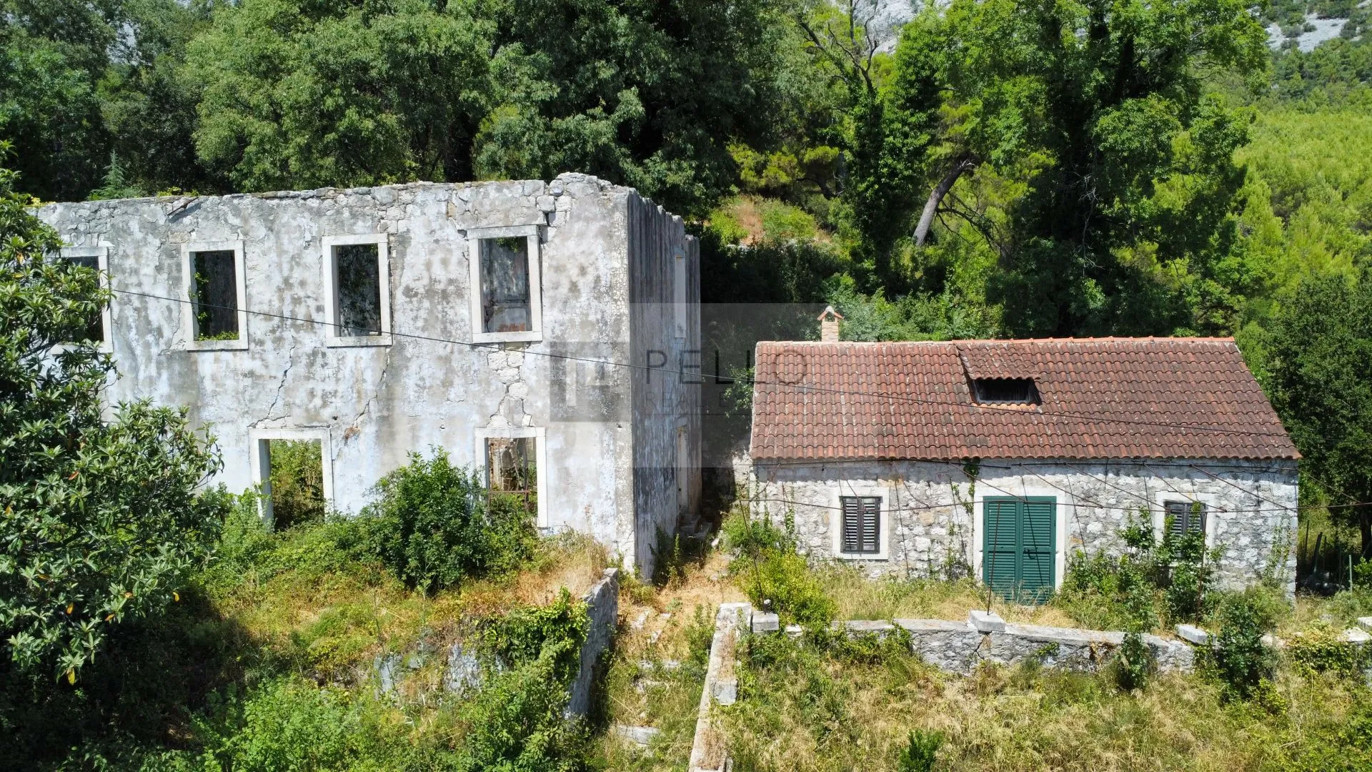 kapetansko imanje u orebiću(građevinsko zemljište + 2 kuće) - slika 5