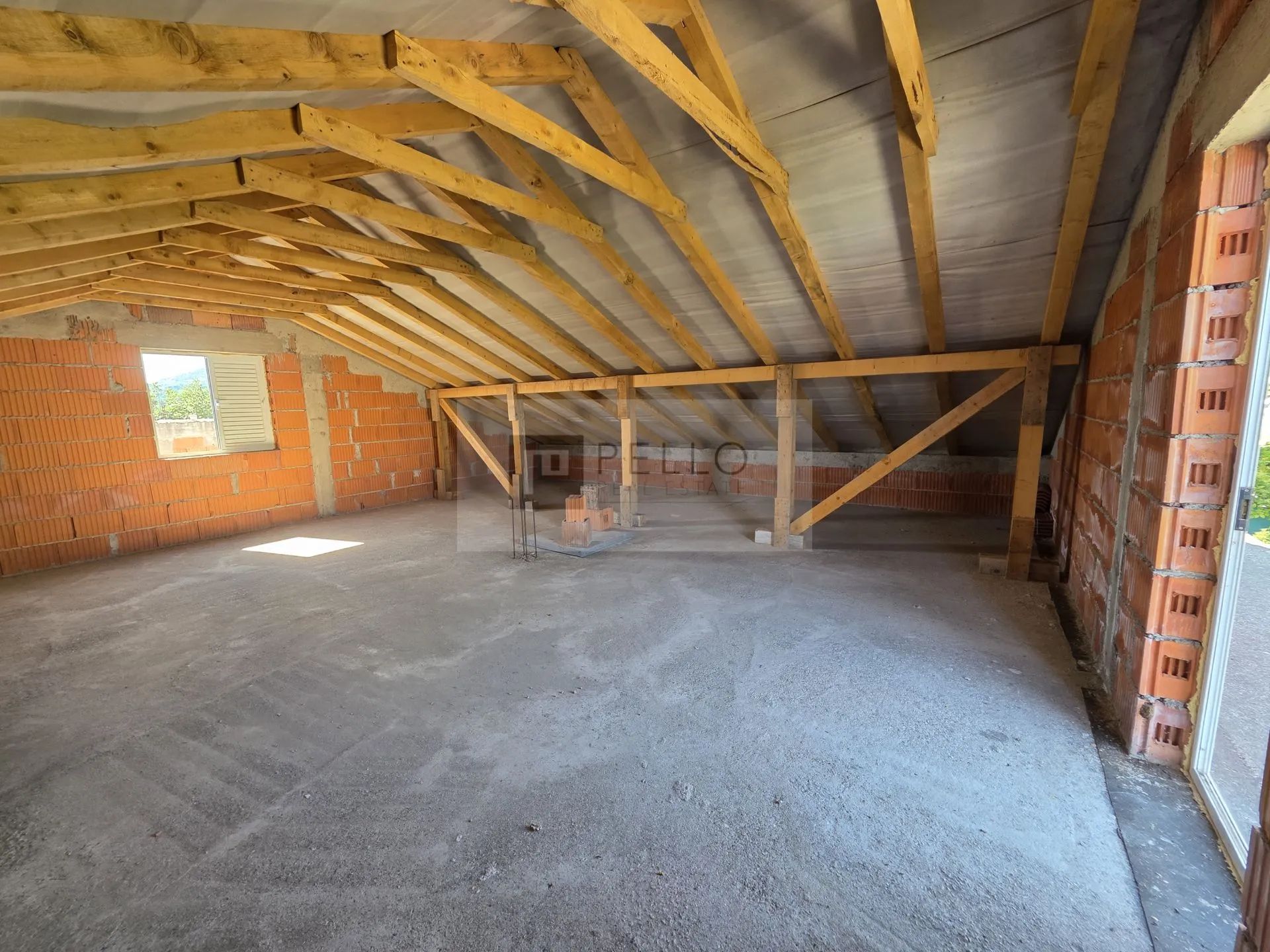 orebić kuća 235 m2 -500 m od mora - 3 etaže - slika 25