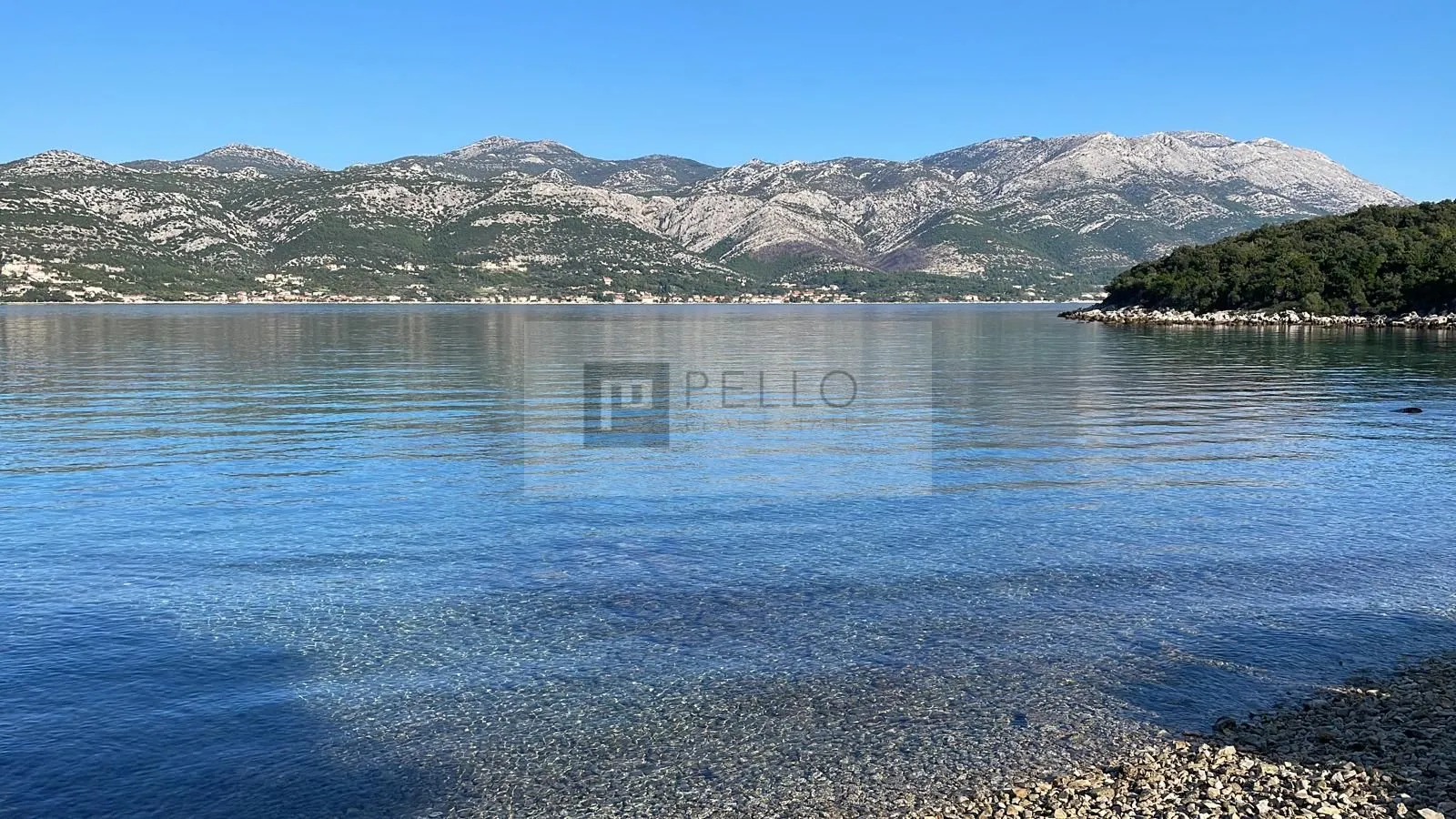 korčula – osamljena uvala, zemljište uz plažu, prvi red do mora - slika 3