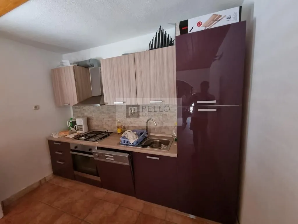 vikendica s okućnicom i građevinskim zemljištem 340m2 - slika 34