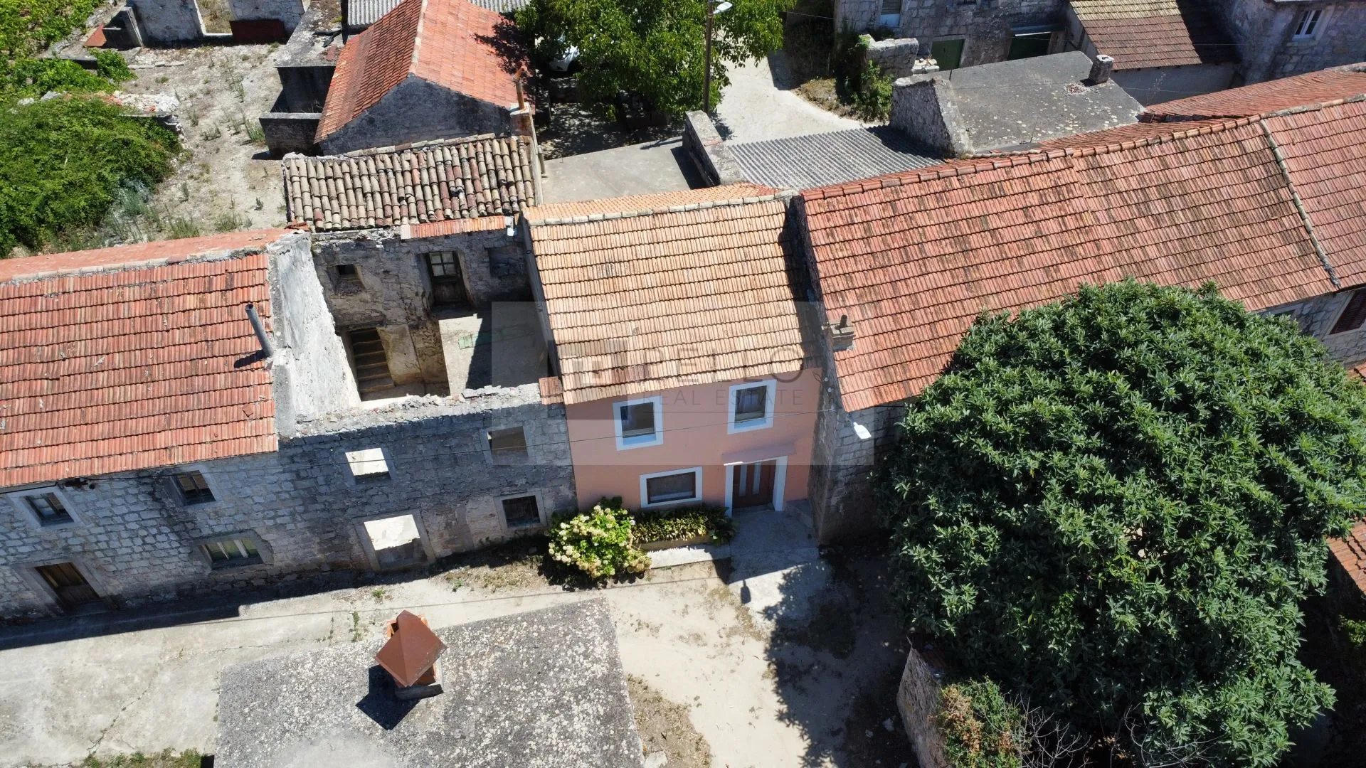 kamena kuća s parkingom i okućnicom(pelješac) - slika 6