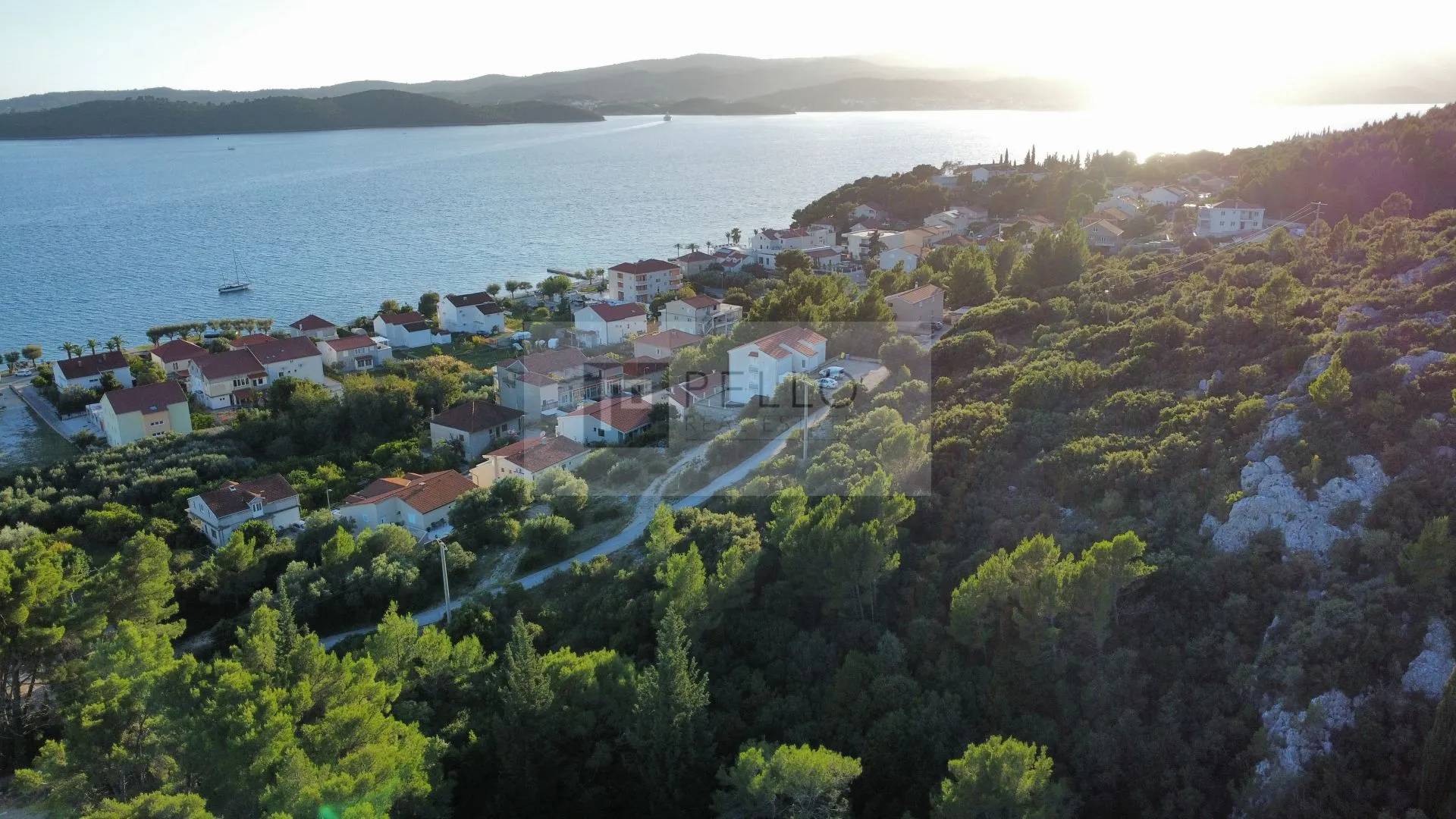 prekrasno zemljište s pogledom na more prilika za investitore(pelješac) - slika 24