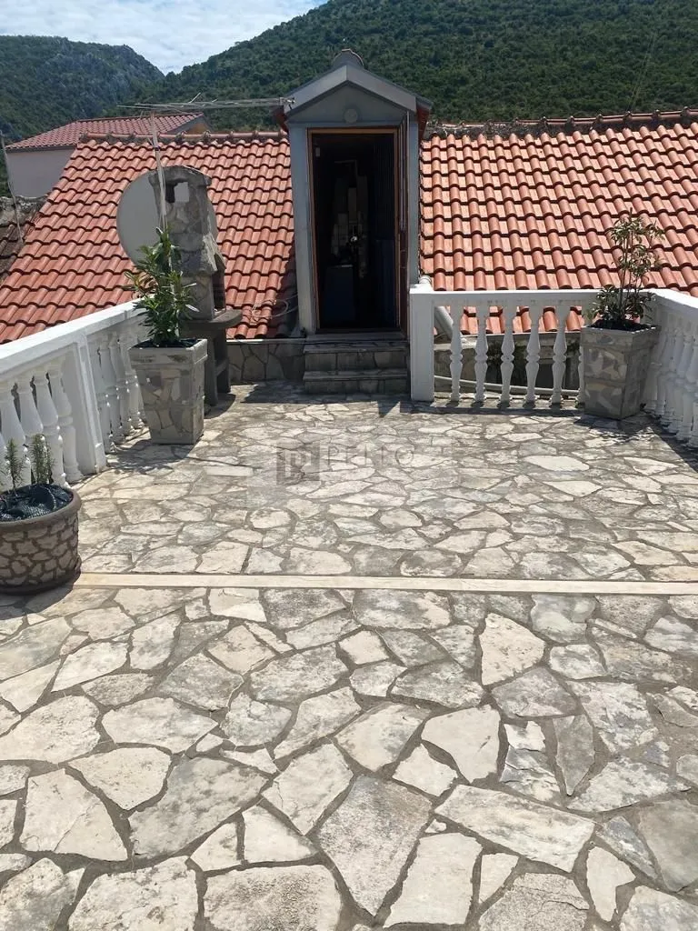 tradicionalna kamena kuća u nizu kuća(trpanj) - slika 10