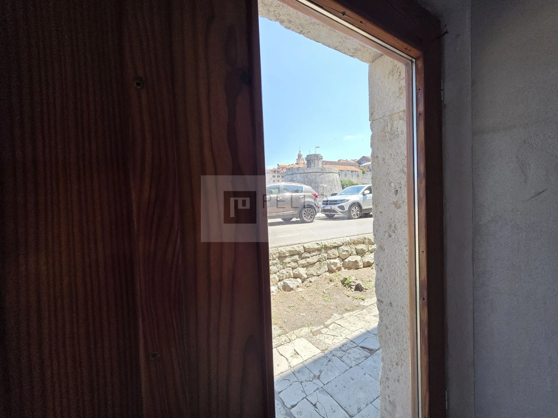 autentična kamena kuća stara 250 godina – potpuno renovirana, prvi red do mora, centar korčule - slika 54
