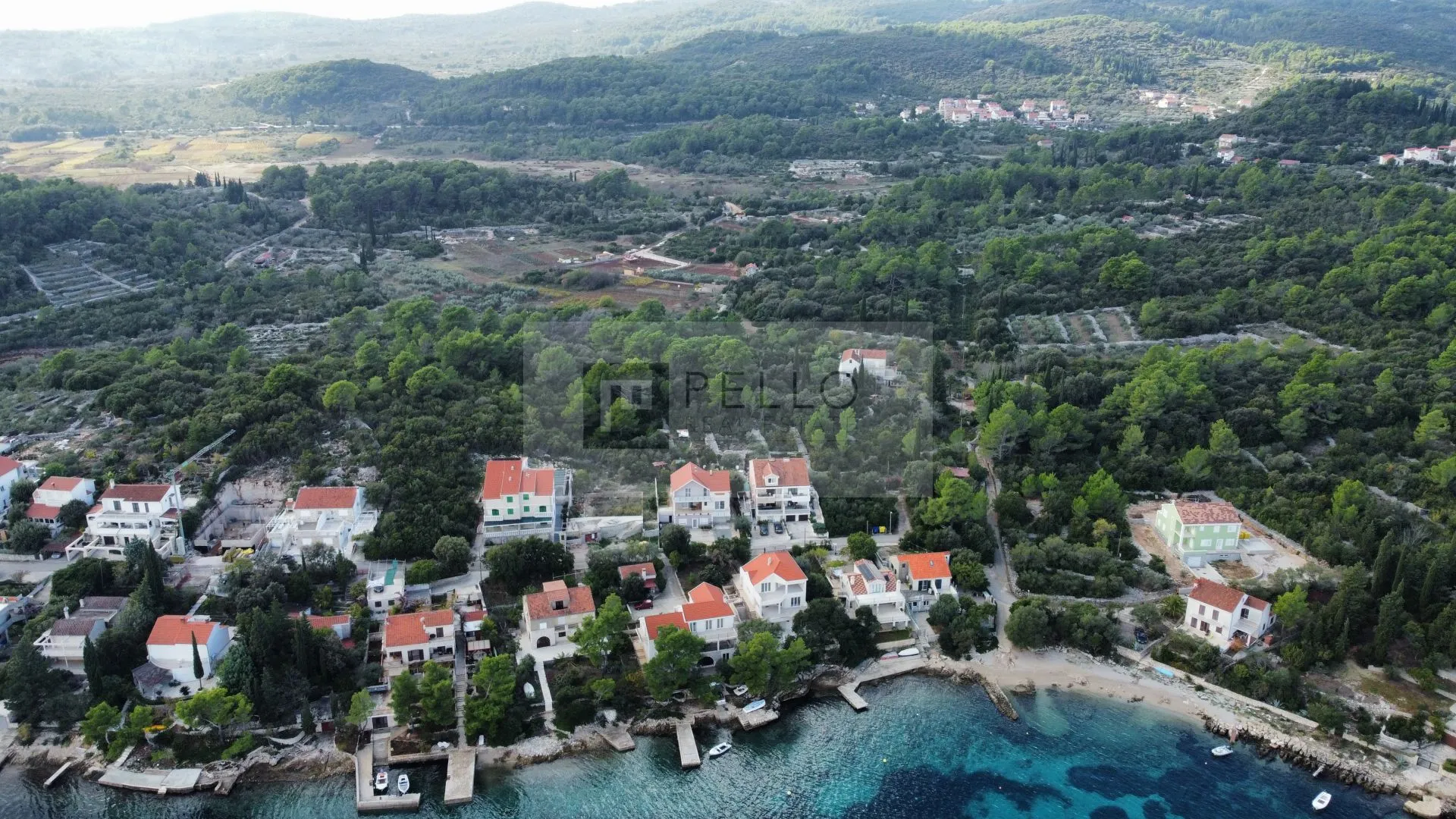Kuća s pogledom na more i otočić Badiju 30 m od plaže(moguća etažna kupnja) - Korčula