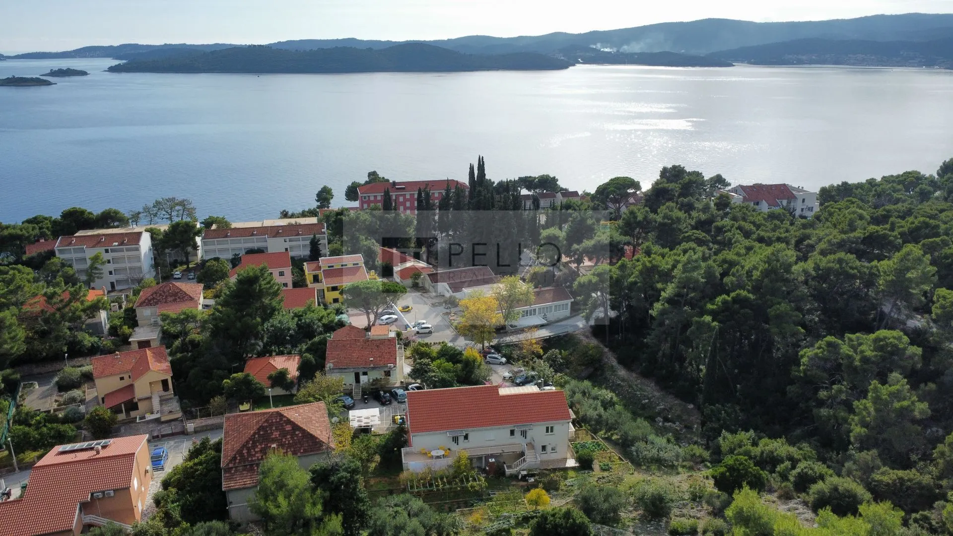 trosobni stan 156,69 m² s pogledom na more – orebić(samo 3min hoda od mora) - slika 31