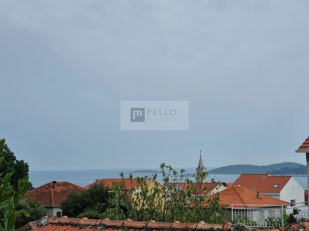 vikendica s okućnicom i građevinskim zemljištem 340m2 - slika 7