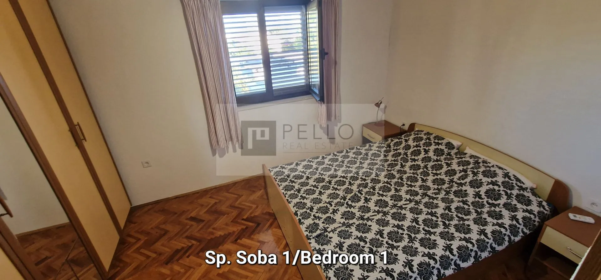 prostrani stan s balkonom i pogledom na more orebić - slika 9
