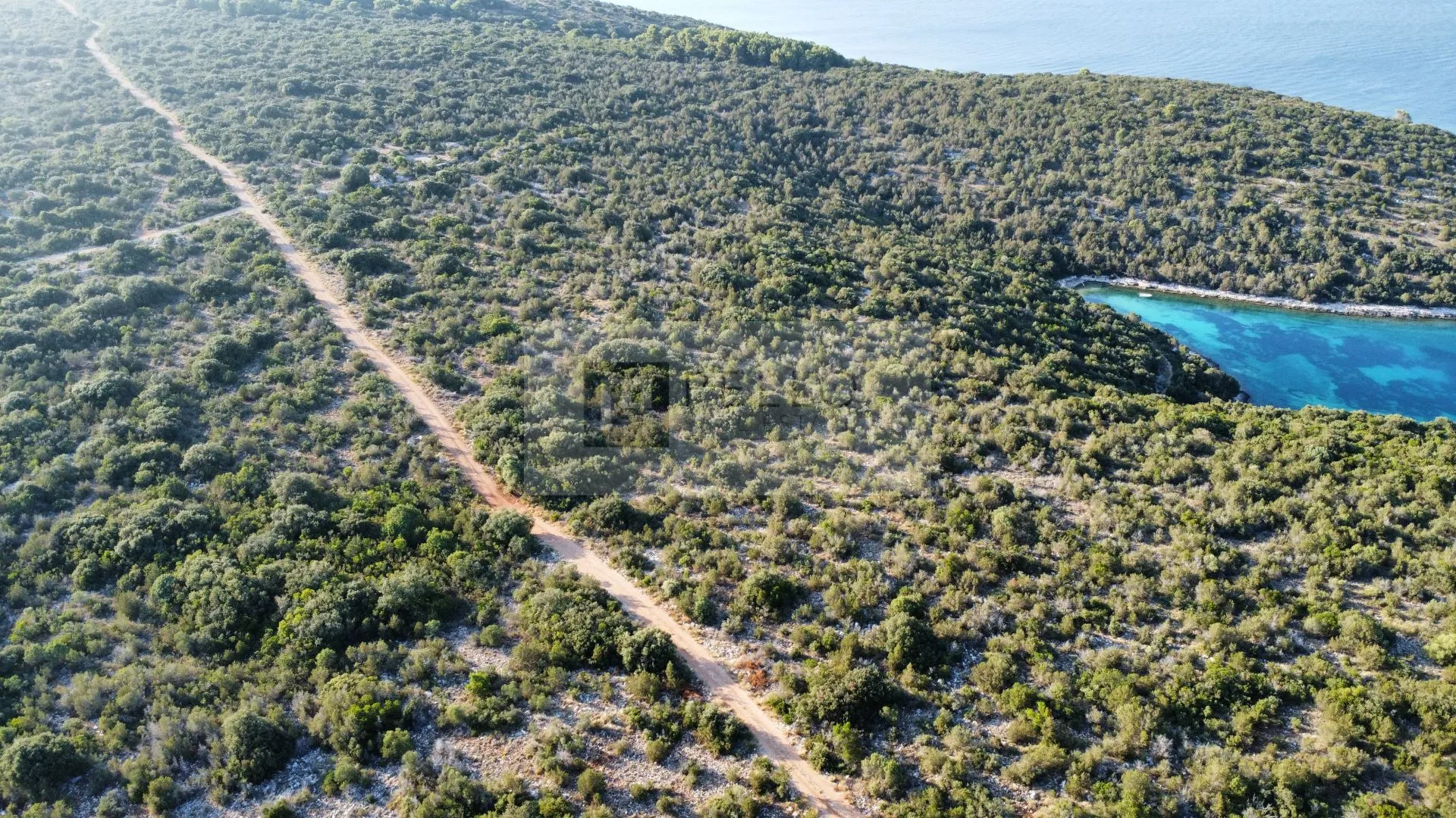 rijetko imanje u prvom redu do mora na pelješcu – više od 3 ha s pogledom na hvar - slika 14