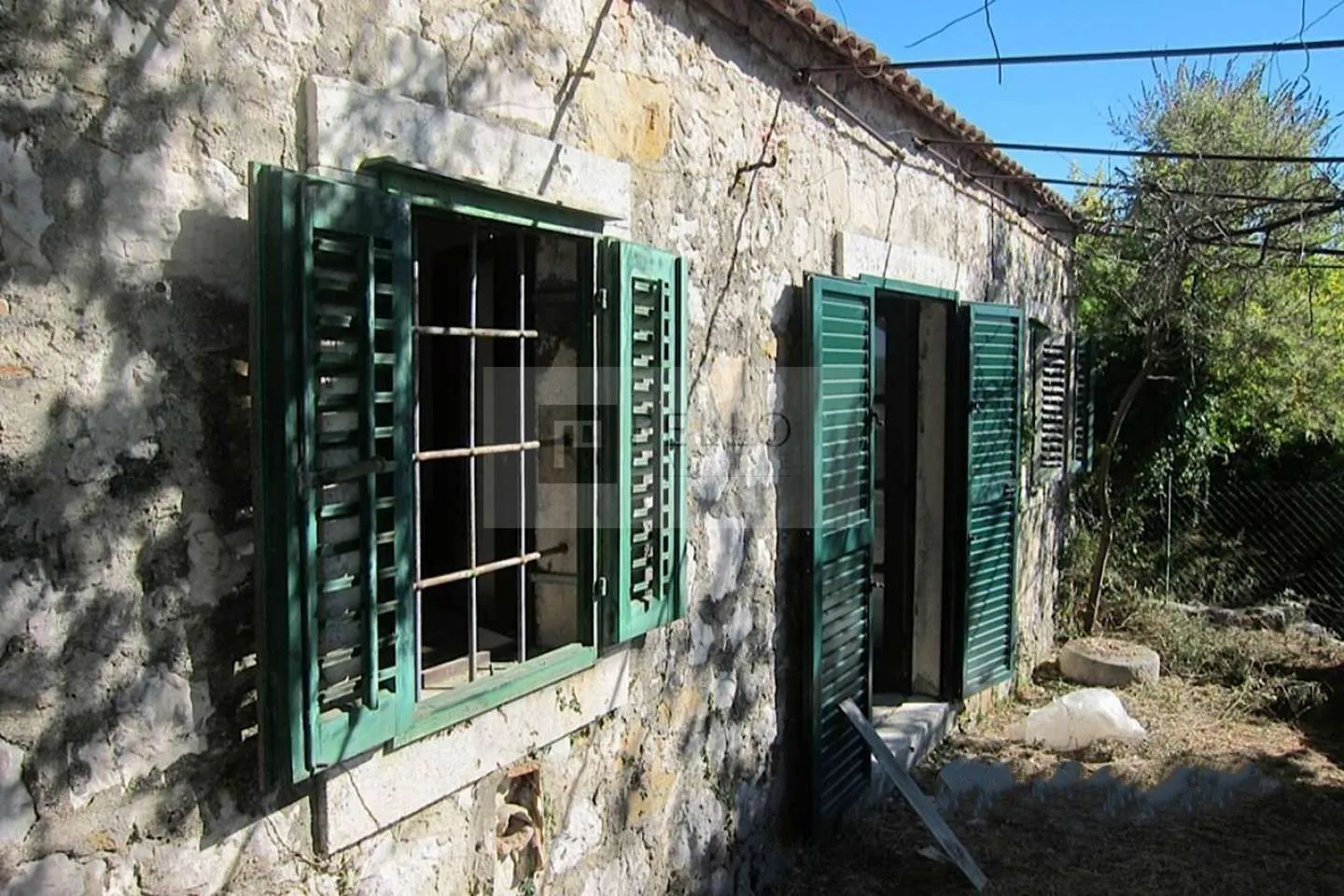 kapetansko imanje u orebiću(građevinsko zemljište + 2 kuće) - slika 17