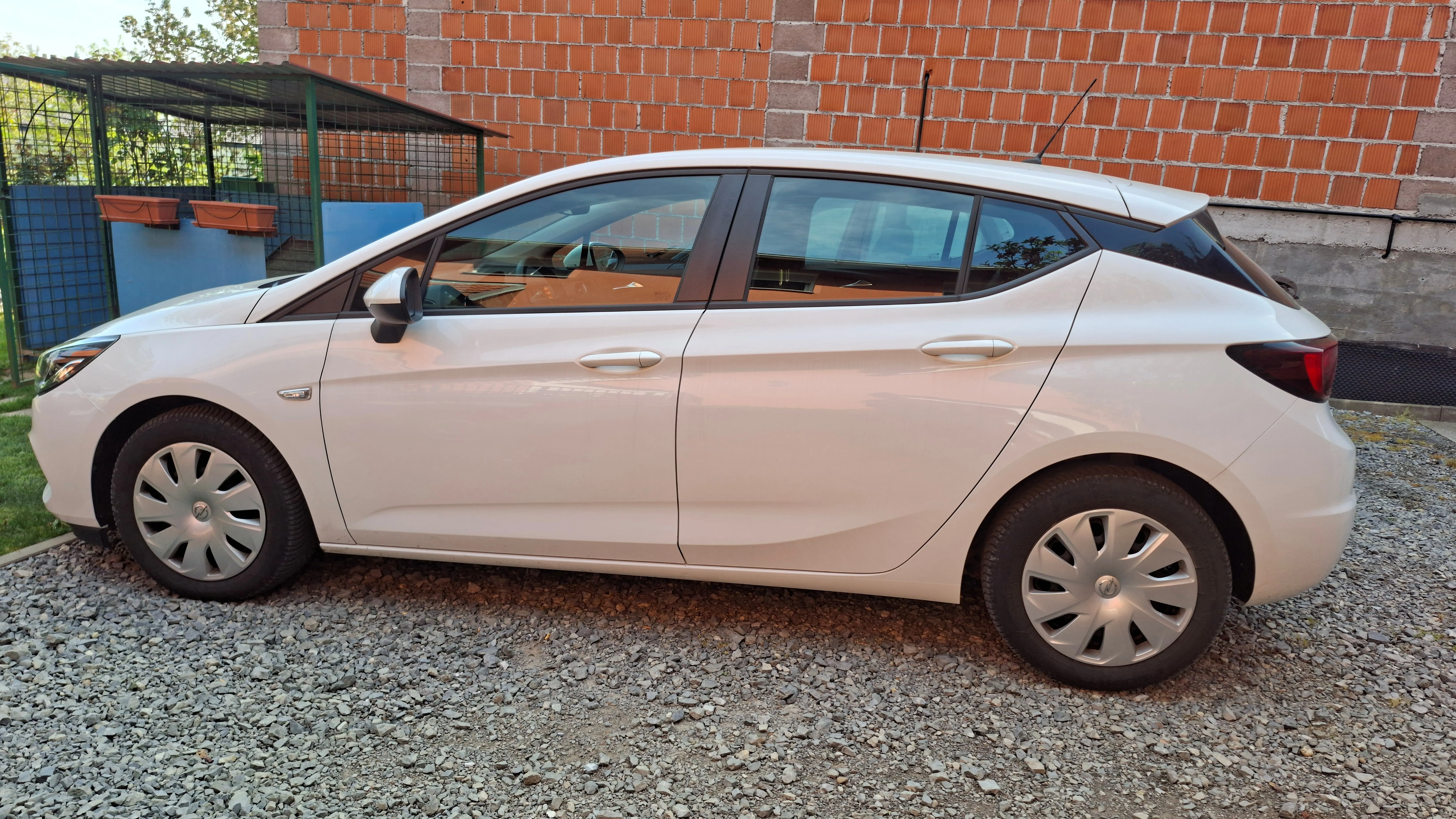opel astra k 1.5 diesel 90 kw, 2021., 104.000 km - slika 3