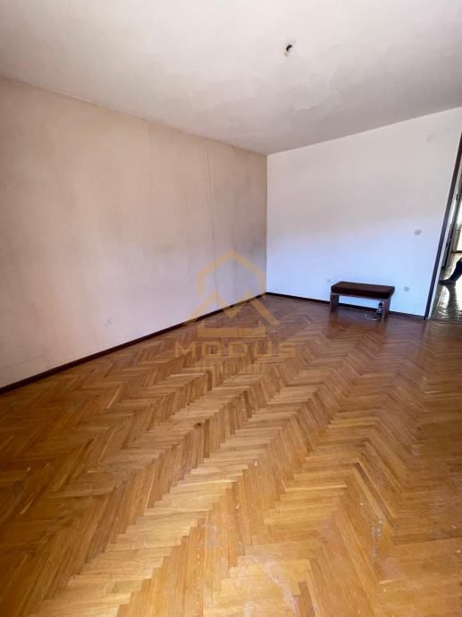 split/ komforan dvosoban stan/ blizina sadržaja (prodaja) - slika 3
