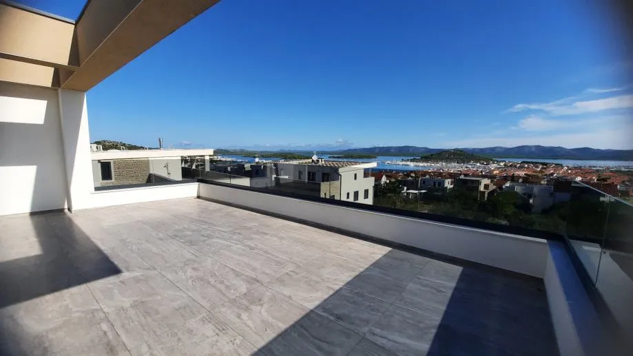 !!penthouse s pogledom na more, murter, 104.00 m2, novogradnja (prodaja) - slika 8