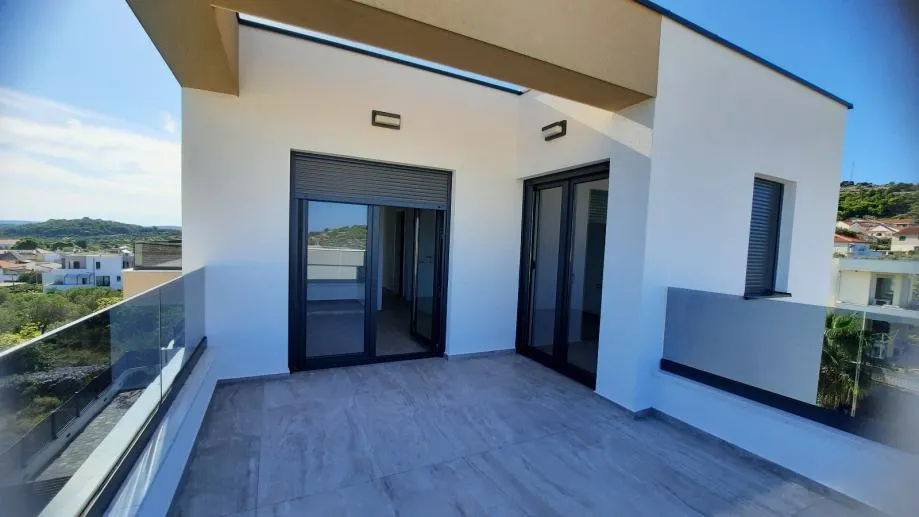 !!penthouse s pogledom na more, murter, 104.00 m2, novogradnja (prodaja) - slika 14