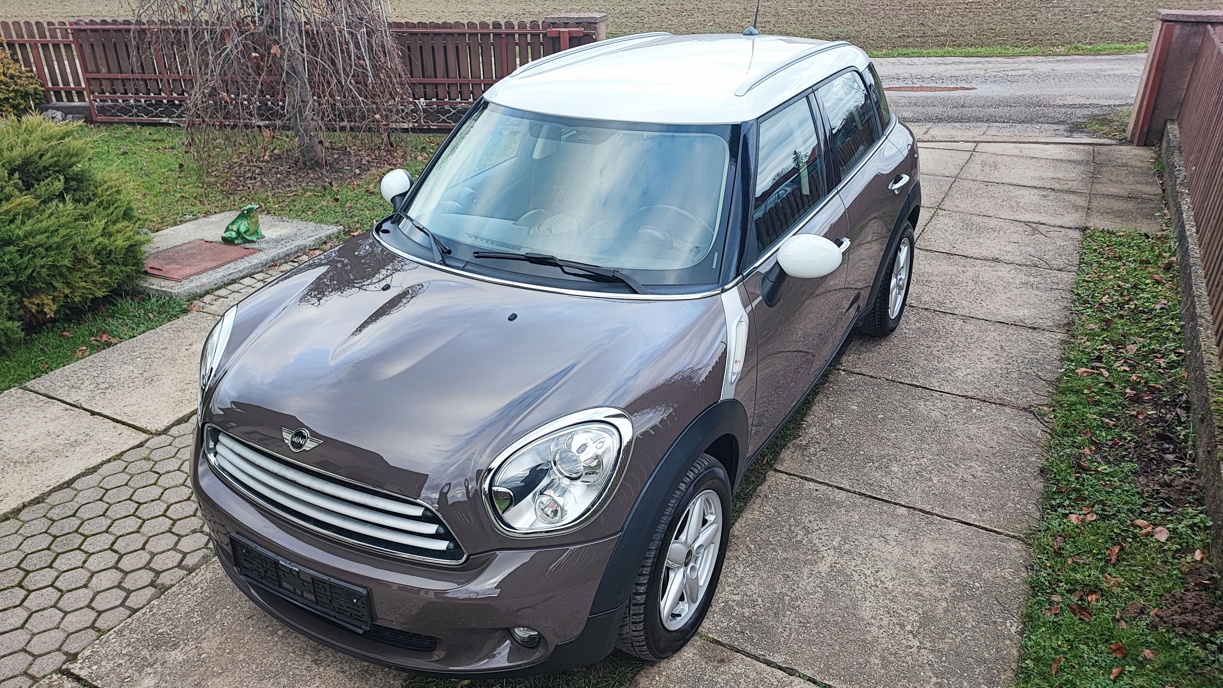 mini cooper countryman 2.0d 133tkm, navi, bi-xenon, harman/kardon - slika 2