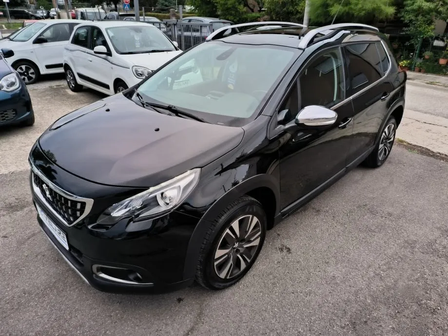 peugeot 2008 1.2 110 ks,allure, automatik, servisna, jamstvo, reg. 1 g - slika 5
