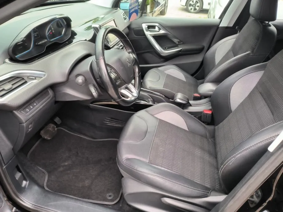 peugeot 2008 1.2 110 ks,allure, automatik, servisna, jamstvo, reg. 1 g - slika 11