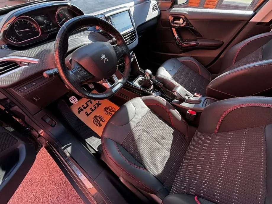 peugeot 2008 1,2 puretech •2018.g.•gt line•pano•leasing bez učešća• - slika 7