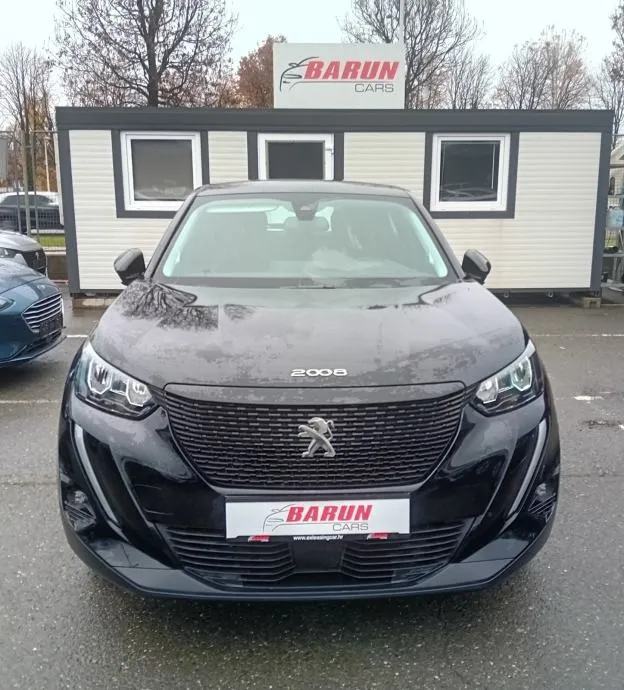 peugeot 2008 1,2 puretech. jamstvo.samo 39000km. leasing - slika 2