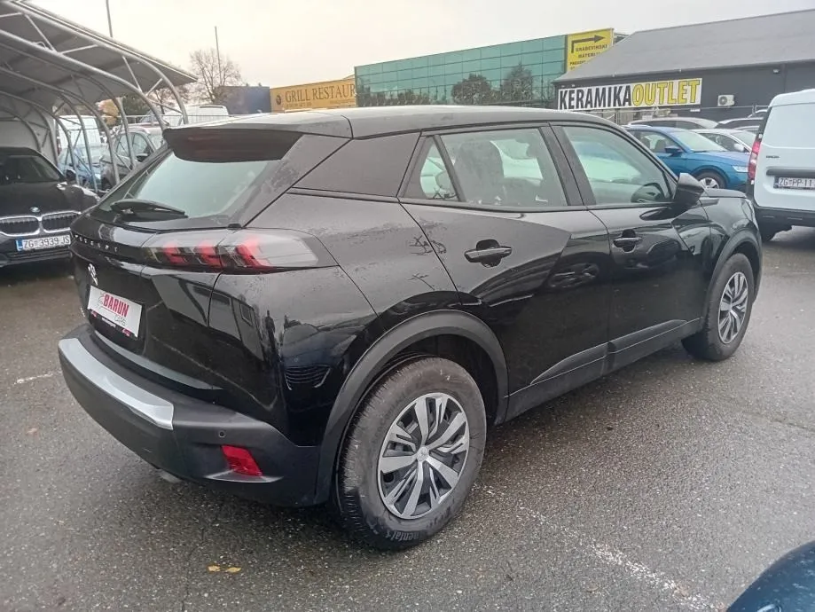 peugeot 2008 1,2 puretech. jamstvo.samo 39000km. leasing - slika 5
