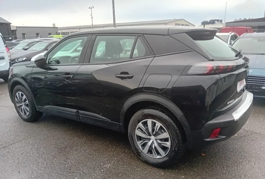 peugeot 2008 1,2 puretech. jamstvo.samo 39000km. leasing - slika 6