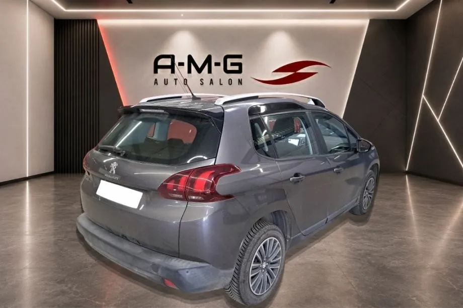 peugeot 2008 1.2 puretech style-facelift - slika 4