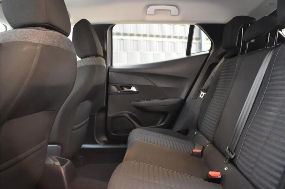 peugeot 2008 1.2 puretech style -pdc,dab,lane assist -novi model - slika 14