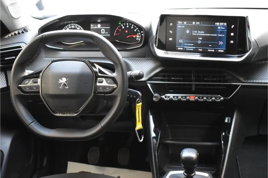 peugeot 2008 1.2 puretech style -pdc,dab,lane assist -novi model - slika 11