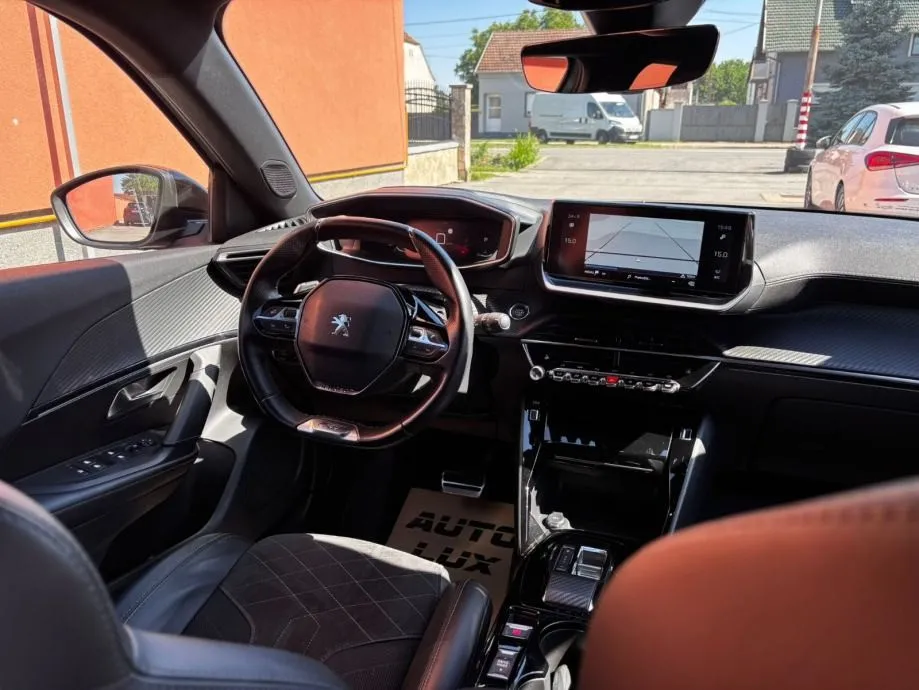 peugeot 2008 1,5 bluehdi automatik •2023•gt line•kam•leasingbezučešća - slika 16