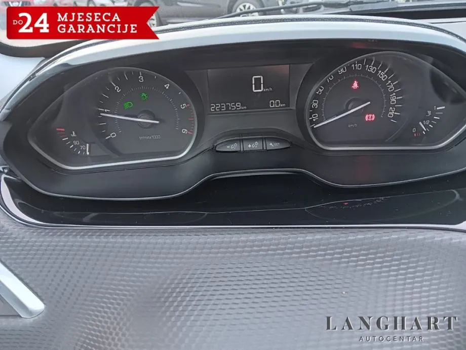 peugeot 2008 1,6 bluehdi,navi,velike servis, leasing bez učešća ! - slika 8