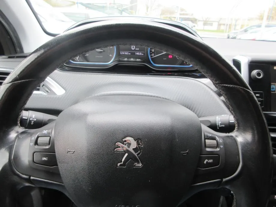 peugeot 2008 1,6 e-hdi,100ks,allure,hr auto,led,park.senzo,toop,. - slika 13